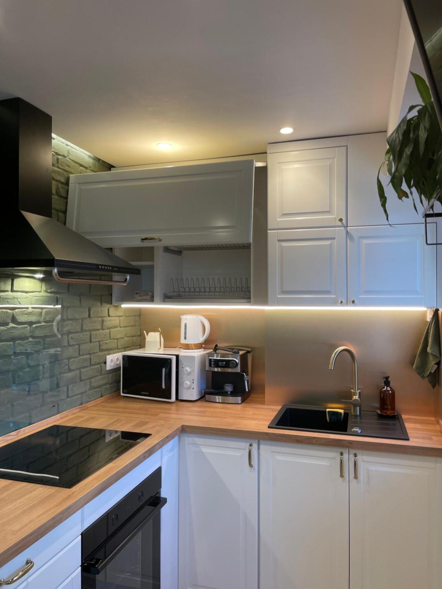 Cozzzy Sunset Apartment Baia Mare